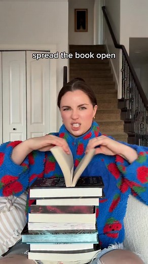 spread that book open PART TWO for all my thirsty book besties 1. Eternal Obsession duet by @maggiesunseri 2. Enchantra by @kaylsmoon 3. The Bonds That Tie series by @jbreeauthor 4. Rejected by @jaymineve 5. The Female by @inviwright 6. The Veiled Kingdom by @authorhollyrenee 7. A Fate Inked in Bld by @danielleljensen 8. Terror at the Gates by @authorscarlettstclair 9. A Broken Promise by @theukrainiangirl 10. A Dowry of Bld by @stgibsonauthor — #fantasyromance #romantasy #fantasyromancebooks #f