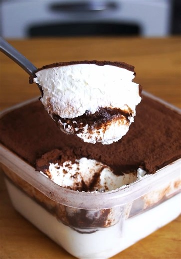 材料3つ！タッパーそのままティラミス作り方！#簡単レシピ #お菓子作り