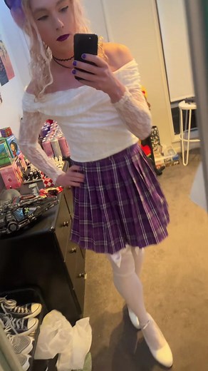 Struggling in Heels: Femboy Fashion Tips & Outfits