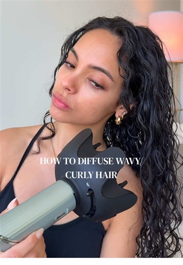 loose waves/curls diffusing tutorial🤎 i have type 2c for reference(: using my favorite diffuser from @Shark Beauty #curlyhair #curlyhairtutorial #hairtransformation #beforeandafterhair #wavyhairtutorial