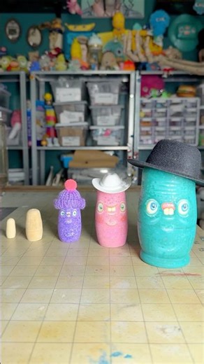 Painting the third nesting doll blob