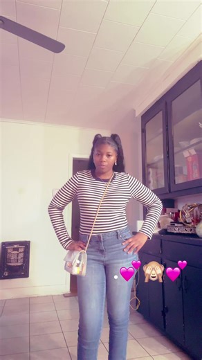 thatgirlK🥰🤪 (@karenishathomas)’s videos with original sound - idk who nat is🤫🤷‍♀️