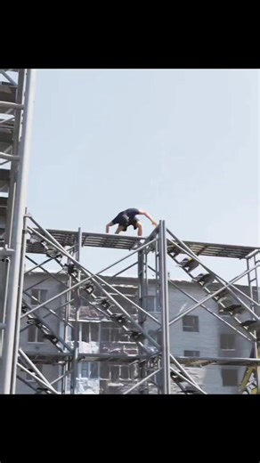 5.1K views | WHAT ON EARTH: Is he human or alien, stunts game! 掠 Song name: Swerfsip - HO! (Instrumental Version) https://youtu.be/nU2PCpjRSbE?si=ZQZg_02H6xoN6dxC #wagwanmannaman #swerfsip #ho #hochallenge | The Ting Goes | Facebook