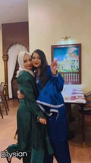 Friends goal with E'lysian signature collection. Alhamdulillah,It's truly a blessing- everyone liked our farshi designer collection... | Elysian