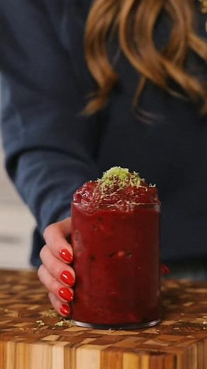 1.2K views | 3-INGREDIENT CHERRY LIMEADE SLUSHIE ‍ with special benefits thanks to the manuka honey from Health USA Manuka honey has been a part of my wellness routine for many years! If you aren’t familiar with | Cremin Queen | Facebook