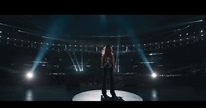 Découvrez la bande-annonce du film «Aline»