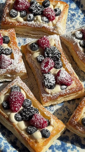 Delicious Mixed Berry Tartes in Under 30 Minutes