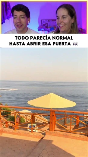 Parecía un baño normal hasta que apareció algo imposible de ignorar