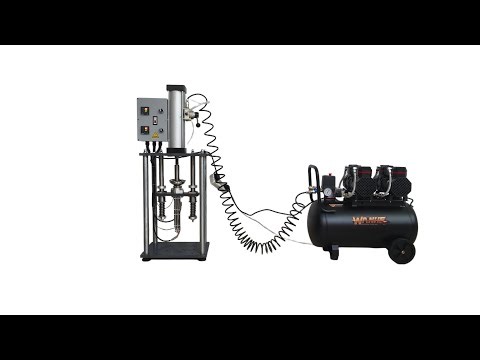 How to Operate a desktop injection molding machine?