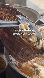 Happy Sunday snackers 😍😍 Finger flakes Chinchin is available to order Price list. : 4L size : 15,000 2L size. : 7500 1L jar : 4,000 Pouch : 1,500 Also available in wholesales too WhatsApp / call : 09028400549 ………………………………………………………………………….. ✨ EGBEDA, ARE YOU READY? ✨ Your favorite crunchologist is stepping out for Vendors Collaboration Outdoor Sales – Season 2! 💃🔥 And guess what? This is my FIRST EVER fair in the history of Edibles by Mide! 😭💛 So please, I am personally inviting you to make