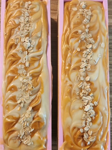 Oats n' Honey Soap #group7 #naturalsoap #naturalsoapmaking #sensitiveskin