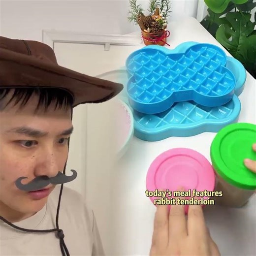 Baby learns how to use a bad word