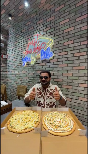 🍕 Buy 1 Get 1 FREE Pizza Every Day | La Milano Pizzeria