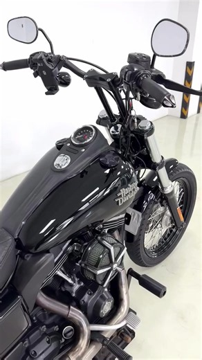 Dyna Streetbob Clubstyle 2013 — Plat AB, Pajak On, ABS, VIN Match