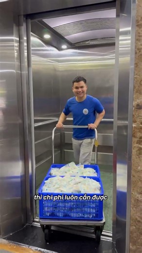 Khách ở xa lưu ý giùm tụi em nha ạ!