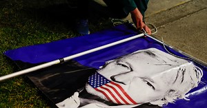 What is WikiLeaks and why did it get Julian Assange in so much trouble?