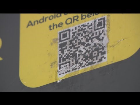 Experts warn to look out for QR code 'quishing' scams during holiday season