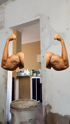 Muscle Flexing Techniques for Building Strength