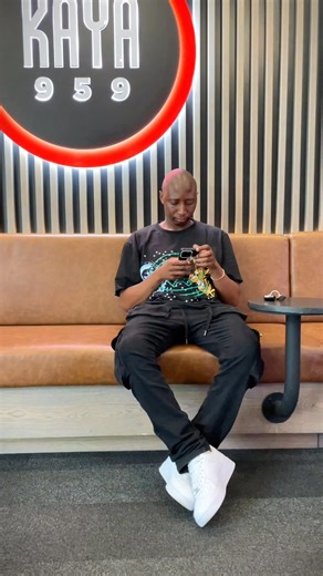 8.2K views · 253 reactions | ️ Da Muziqal Chef chats with T-bose on Friday 5 December at 10h00. #MyTop10At10 #TheBestTInTheCity #DaMuziqalChefOnKaya959  www.kaya959.co.za | Kaya 959 | Facebook