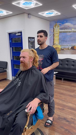 Kurdish Barber Shop Experience - Long hair, mate