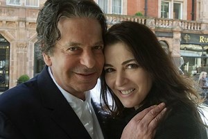 Nigella Lawson sta pensando di perdonare il marito “manesco” Charles Saatchi