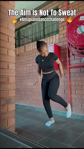 Amapiano Sweat Free Dance Moves in SA 🇿🇦 | YouTube Dance Video Of The Day #amapianodance #dance