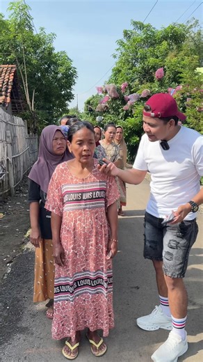 Cowok Terlihat Ganteng Saat Bertindak