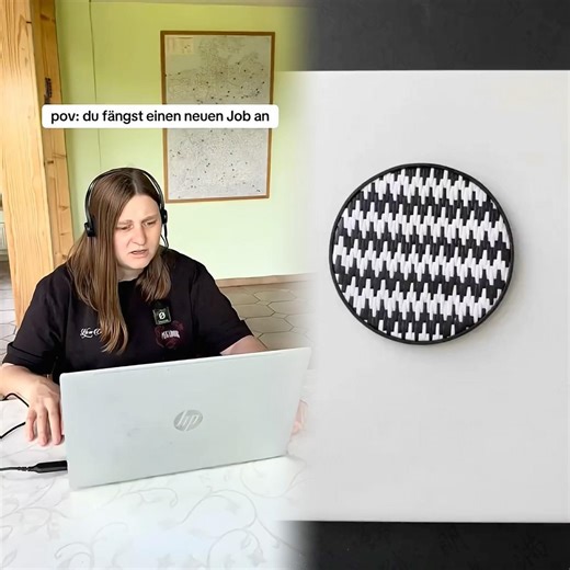 Ad With the Plaud Note you always see through things 🤓 #office #job #plaud #notetaker #meeting