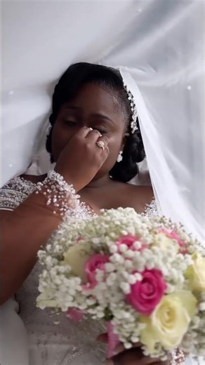Beautiful Emotional bride 🥰👏 #wedding #weddingparty #emotional l