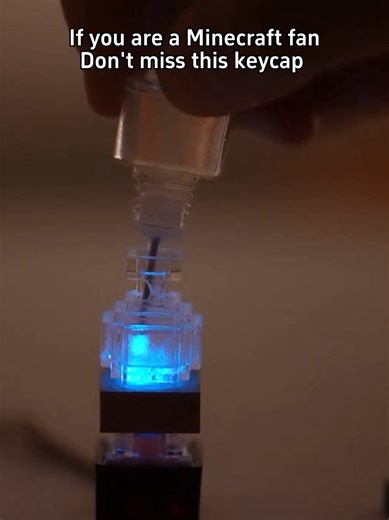 Minecraft Keycap Design for Fans