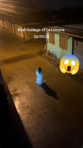 Woman Crying in the Rain at Midnight — Caught on Phone! 😱