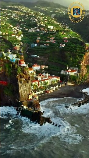 Town Between the Mountains 🌄✨ | Peaceful Valley Views & Calm Nature Scenery