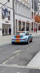 A nice Porsche in Mayfair 🙌 #porsche #mayfairlondon #carspotting | NYCarspotter