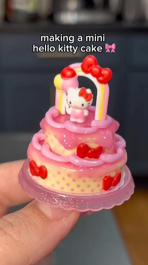 making a mini hello kitty cake in honor of her birthday just passing 🎈 #miniverseremix #mini #miniverse #miniatures #hellokitty #sanrio #hellokittybirthday | Lily Collects