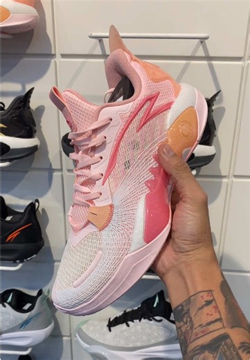 Anta Shockwave 5 Team V2: Ultimate Basketball Performance