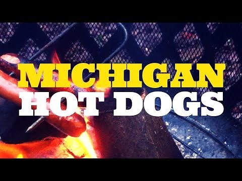 Michigan Hot Dogs | Chili Dog Recipe