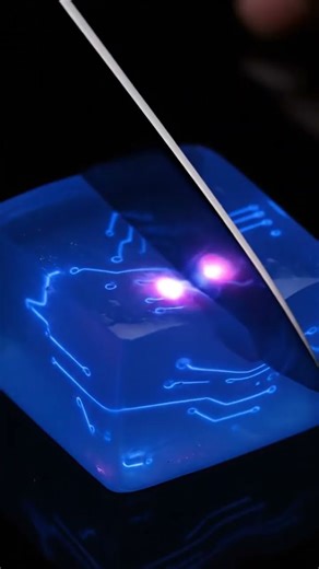 “Electric Jelly Gem — Neon Core Slice ASMR 💎⚡”