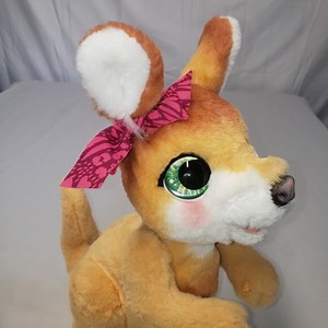 FurReal Friends Mama Josie the Kangaroo interactive plush toy WORKS!  Mama only