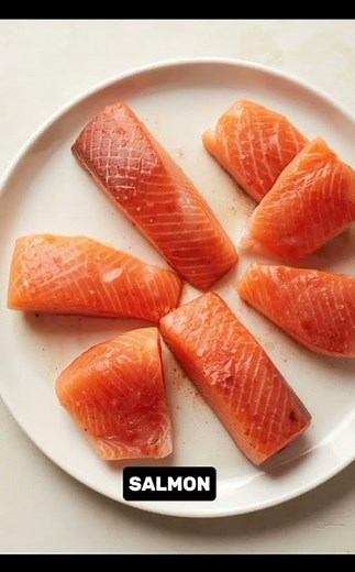 Top 10 Foods to Improve Eye Health and Sharpen Vision Naturally! 👀✨