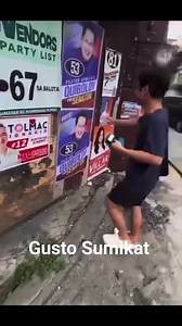 LOOK: Nikalat nga video sa pagpanglakat ug Poster sa Kandidato. Unsa inyong ikasulti bahin sa iyang gibuhat? Video Courtesy | 94.9MHz LUCKY RADIO Bayugan City