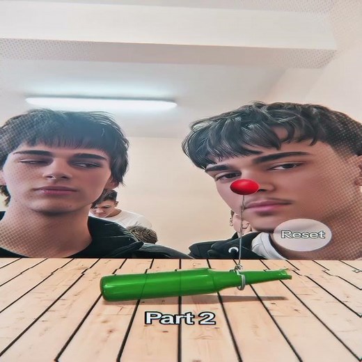 Song name: DJ FKU - MONTAGEM DELIRAR