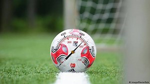 Pakistan: World capital of the football makers