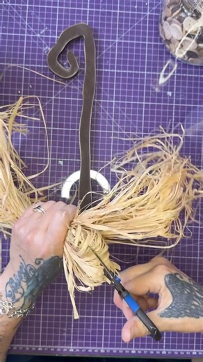 18K views · 528 reactions | Hanging witch broom tutorial. LINK IN COMMENTS | Pickitz Crafts & Home Decor | Facebook