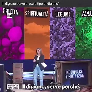 Buon giorno e buona domenica. Il nostro amato dottore ci parla di come un digiuno intermittente può agevolare il controllo del peso, può migliorare le prestazioni del nostro organismo e può aiutare a proteggerci da alcune malattie. Condividi e lascia un commento. | Fan di Franco Berrino