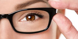 Can Wearing Eyeglasses Really Help With Your Job Interview?