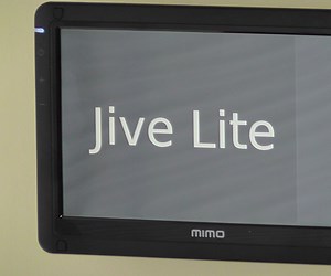 Wall Mounted SqueezePlayer With Raspberry Pi