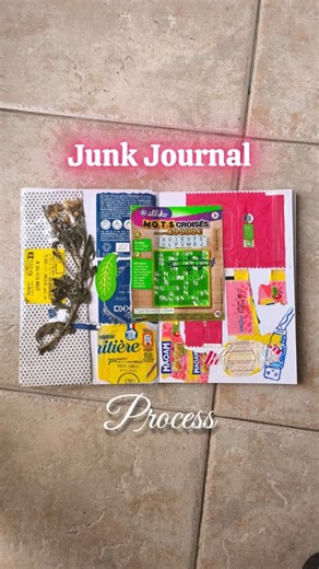 Lolita Sirène🧜🏻‍♀️🦋 Journal d'une créative on Instagram: "👇🏻Qu'est-ce que l'art ? Est-ce la technique ? L'outil ? Réussir a représenter la réalité ? Exprimer nos émotions ? Pour moi, c'est un procédé de transmutation, comme en alchimie. Recevoir une idée, être transformé dans son être profond en la matérialisant, puis transmettre cette transformation au monde à travers notre œuvre. Ce sera le sujet de mon premier podcast. Quel rapport avec le junk journaling ? Au début du XXe siècle le mond