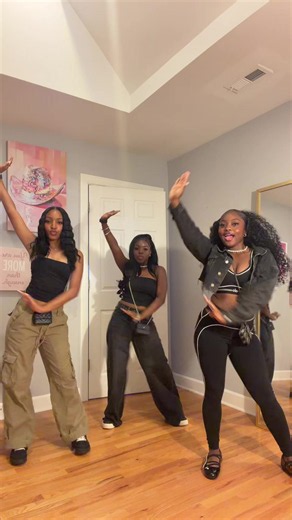 #tiktokdances #gameday #blackout | tiktok dances