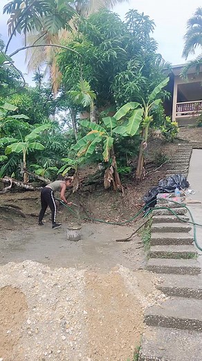 #when daddy calls and said he short of a work man 😜🤑Watch me operate that shovel 🫠🫠😄