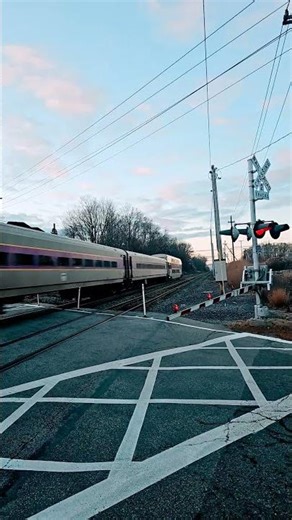 Mbta 3C 1068 Cab car #1702 At Crossroad in Haverhill Mass Going Towards Haverhill Station 11/28/25
